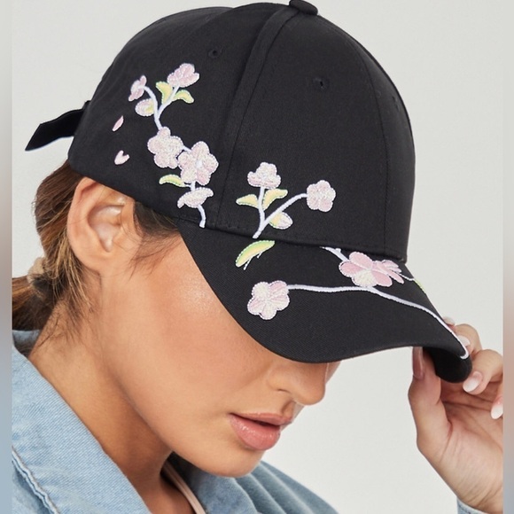 Floral Embroidered Baseball Cap - Picture 1 of 5